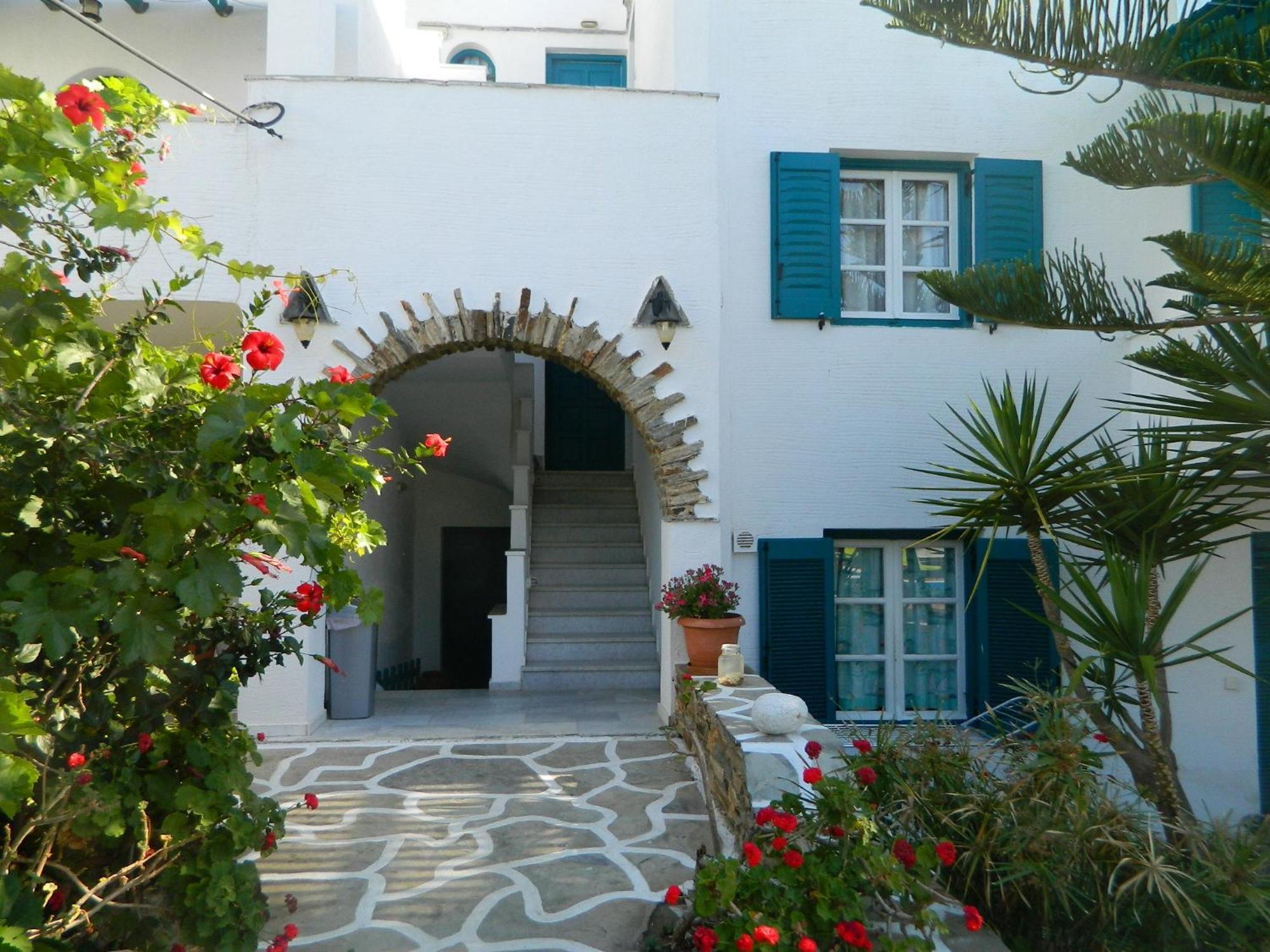 Ioanna Apartments Agios Prokopios  Exterior photo